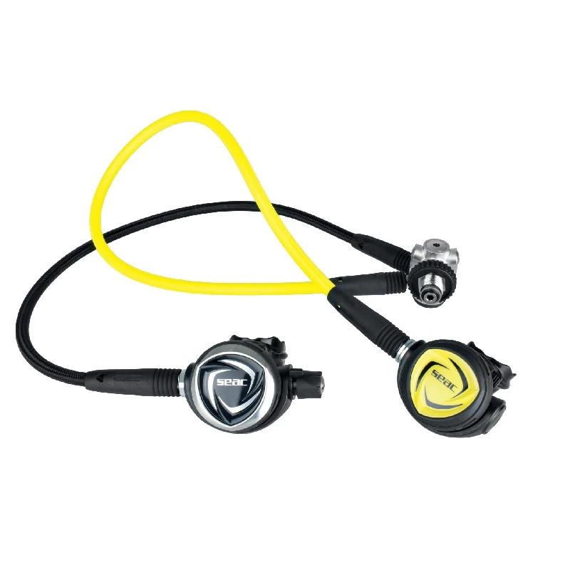 Détendeur De Plongée DX200 + Octopus + Sac SEAC 1 Détendeur De Plongée DX200 + Octopus + Sac SEAC